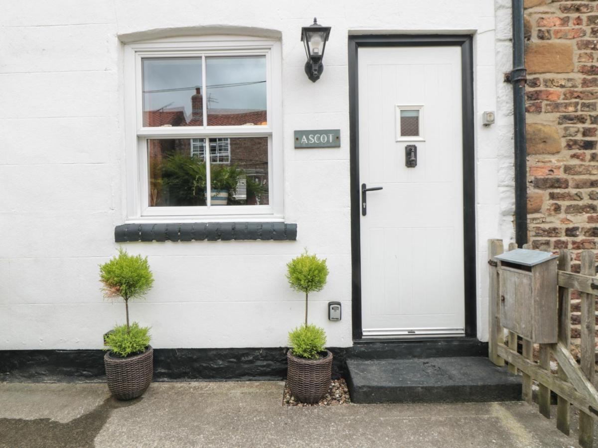 Ascot Cottage York Esterno foto