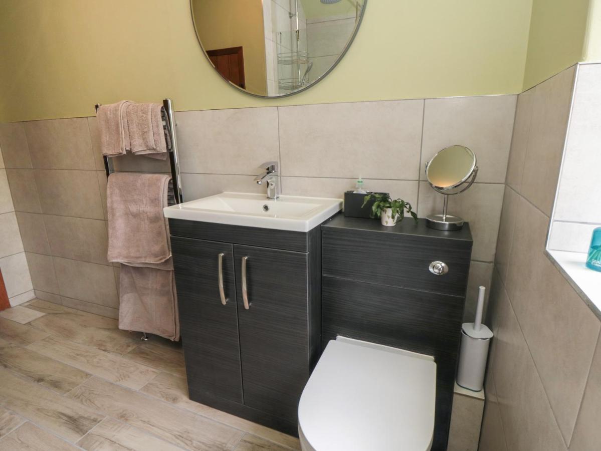 Ascot Cottage York Esterno foto